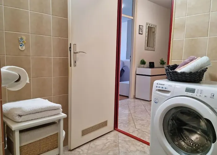 Neva ,prostrani Stan U Blizini Mora Apartament