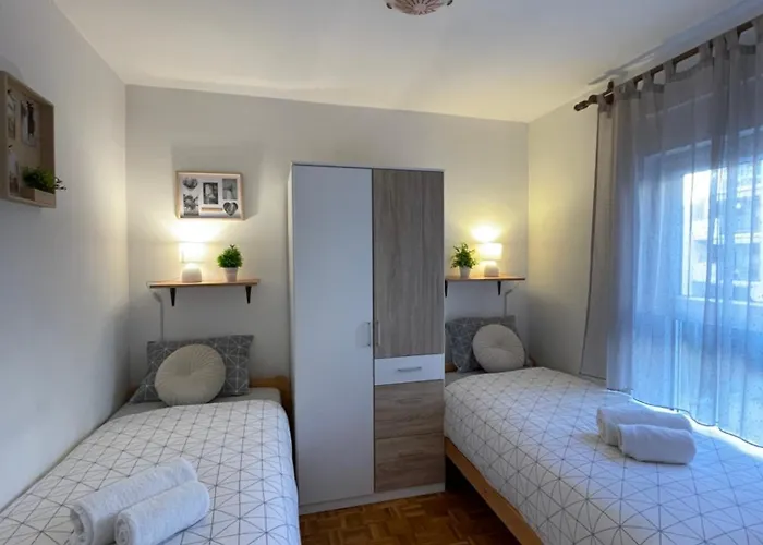 Neva ,prostrani Stan U Blizini Mora Apartament *